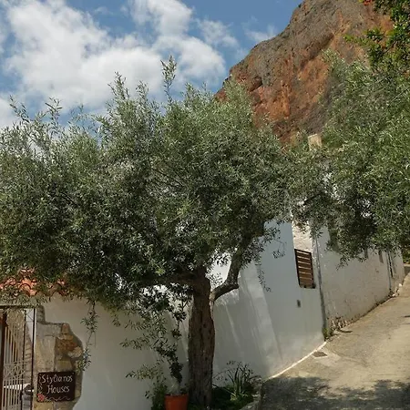 Apartment Stylianos House 3 Leonidio